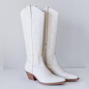 Matisse Agency Cowgirl Boot